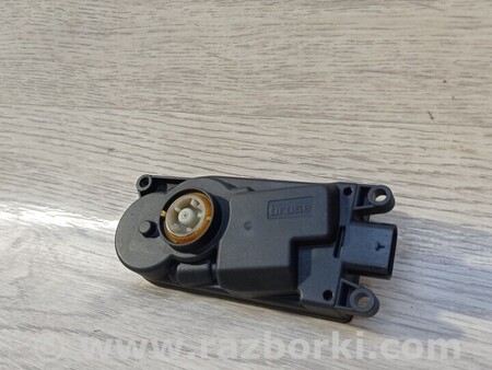 ФОТО Привод жалюзи радиатора охлаждения для BMW 5-Series (все года выпуска) Киев