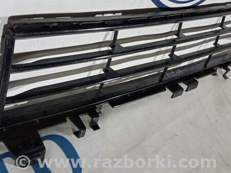 ФОТО Решетка бампера переднего для BMW 5-Series (все года выпуска) Киев