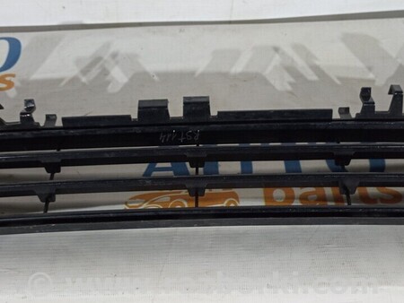 ФОТО Решетка бампера переднего для BMW 5-Series (все года выпуска) Киев