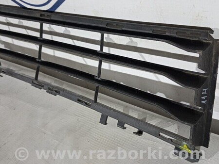 ФОТО Решетка бампера переднего для BMW 5-Series (все года выпуска) Киев