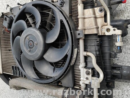 ФОТО Телевизор комплект радиаторов для Opel Astra H (2004-2014) Киев