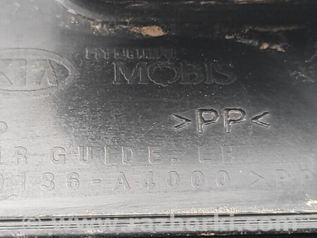 ФОТО Дуфлектор Левый или правый для KIA Carens 4 (2013-2019) Киев