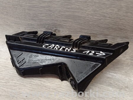 ФОТО Кронштейн кріплення напраляюча переднього бампера лівий для KIA Carens 4 (2013-2019) Киев