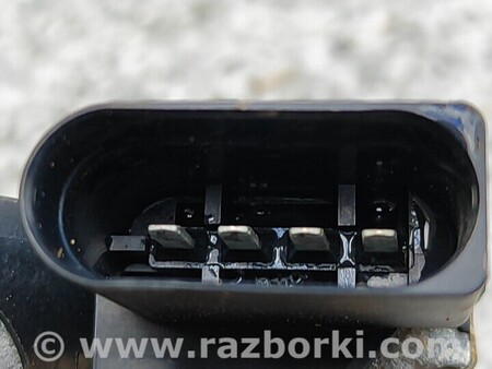 ФОТО Моторчик дворника левый или правый передний для KIA Carens 4 (2013-2019) Киев