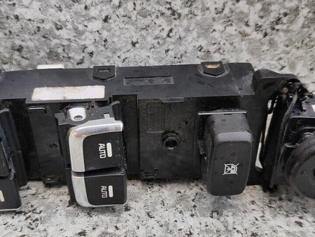 ФОТО Панель управления стеклоподемниками зеркаламы для KIA Carens 4 (2013-2019) Киев