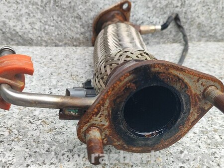 ФОТО Прийомная Выхлопная труба глушителя для KIA Carens 4 (2013-2019) Киев