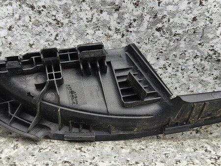 ФОТО Пыльник заглушка жабо Левая или правая для KIA Carens 4 (2013-2019) Киев