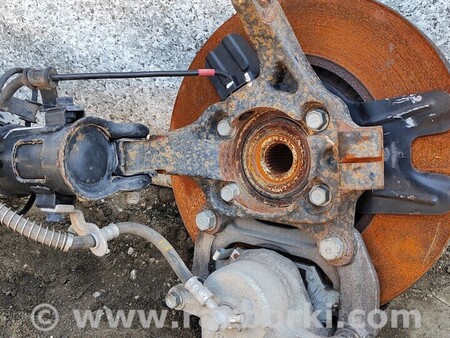 ФОТО Стойка Кулак поворотный Передний правый для KIA Carens 4 (2013-2019) Киев