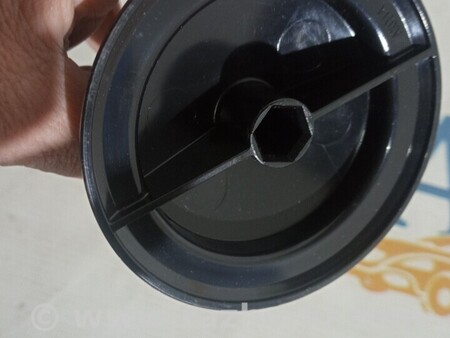 ФОТО Болт Кріплення запасного колеса для Ford Fiesta Mk7 (2017-...) Киев