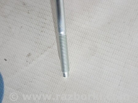 ФОТО Болт Кріплення запасного колеса для Ford Fiesta Mk7 (2017-...) Киев