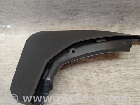 ФОТО Бризковик задній лівий для Ford Fiesta Mk7 (2017-...) Киев