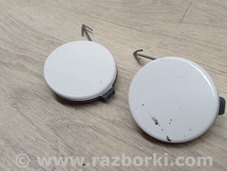 ФОТО Заглушка бампера буксировочного крюка передняя для Ford Fiesta Mk7 (2017-...) Киев