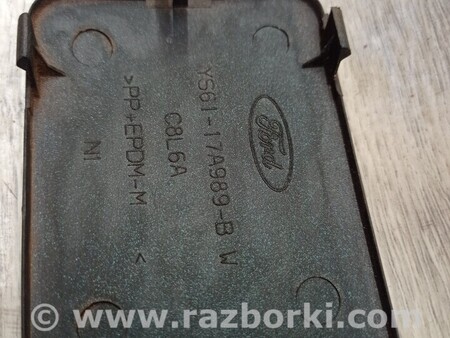 ФОТО Заглушка бампера буксировочного крюка передняя для Ford Fiesta Mk7 (2017-...) Киев