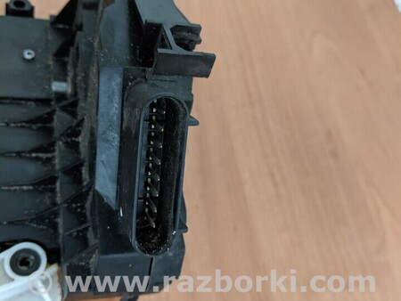 ФОТО Замок двери передней правой для Ford Fiesta Mk7 (2017-...) Киев