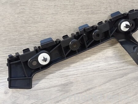 ФОТО Кронштейн бампера заднего левый для Ford Fiesta Mk7 (2017-...) Киев