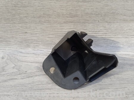 ФОТО Кронштейн бампера переднего правый для Ford Fiesta Mk7 (2017-...) Киев