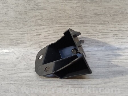 ФОТО Кронштейн бампера переднего правый для Ford Fiesta Mk7 (2017-...) Киев