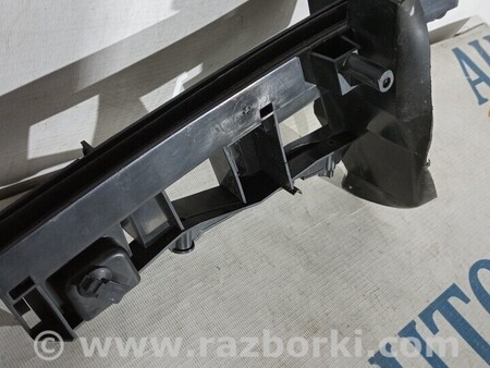 ФОТО Кронштейн замку задніх правих дверей для Ford Fiesta Mk7 (2017-...) Киев