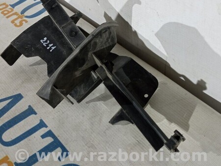 ФОТО Кронштейн замку передніх правих дверей для Ford Fiesta Mk7 (2017-...) Киев