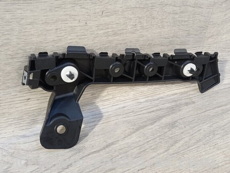 ФОТО Кронштейн Крепление Направляющая бампера заднего правий для Ford Fiesta Mk7 (2017-...) Киев