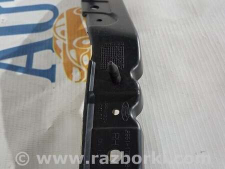 ФОТО Кронштейн переднього бампера правий для Ford Fiesta Mk7 (2017-...) Киев