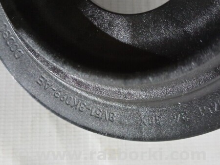 ФОТО Опора переднього амортизатора для Ford Fiesta Mk7 (2017-...) Киев