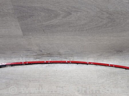 ФОТО Уплотнитель резинка лобового стекла левая для Ford Fiesta Mk7 (2017-...) Киев