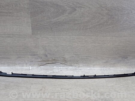 ФОТО Уплотнитель резинка лобового стекла левая для Ford Fiesta Mk7 (2017-...) Киев