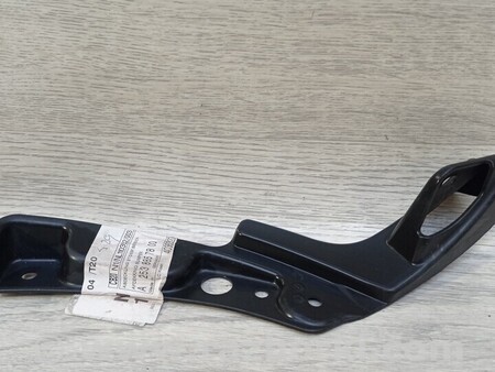 ФОТО Кронштейн бампера переднего правый для Mercedes-Benz GLC-Class Киев