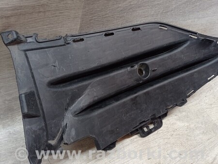 ФОТО Накладка решітка переднього бампера права для Mercedes-Benz GLC-Class Киев