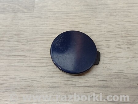 ФОТО Заглушка бампера буксировочного крюка передняя для Volkswagen Golf VI Mk6 (10.2008-03.2016) Киев