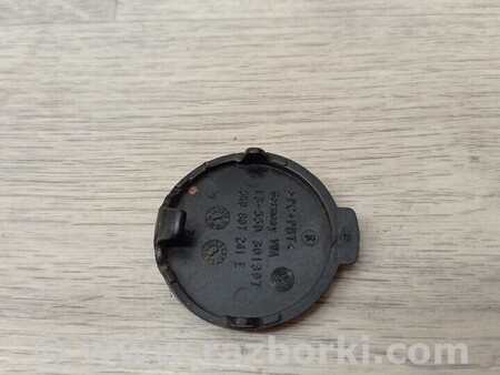 ФОТО Заглушка бампера буксировочного крюка передняя для Volkswagen Golf VI Mk6 (10.2008-03.2016) Киев