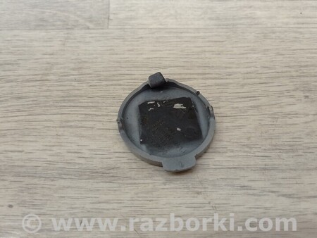 ФОТО Заглушка бампера буксировочного крюка передняя для Volkswagen Golf VI Mk6 (10.2008-03.2016) Киев