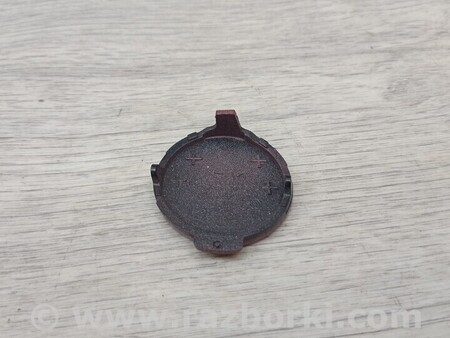 ФОТО Заглушка бампера буксировочного крюка передняя для Volkswagen Golf VI Mk6 (10.2008-03.2016) Киев