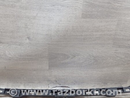 ФОТО Кронштейн бампера заднего центральный для Volkswagen Golf VI Mk6 (10.2008-03.2016) Киев