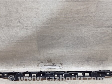 ФОТО Кронштейн бампера заднего центральный для Volkswagen Golf VI Mk6 (10.2008-03.2016) Киев