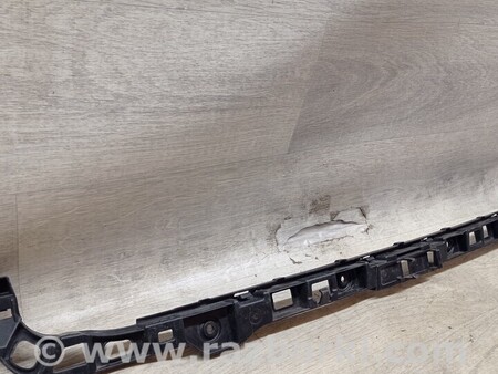 ФОТО Кронштейн бампера заднего центральный для Volkswagen Golf VI Mk6 (10.2008-03.2016) Киев