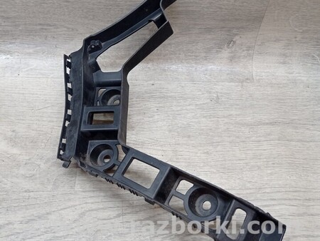 ФОТО Кронштейн кріплення направляюча заднього бампера правий для Volkswagen Golf VI Mk6 (10.2008-03.2016) Киев