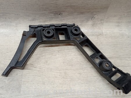 ФОТО Кронштейн кріплення направляюча заднього бампера правий для Volkswagen Golf VI Mk6 (10.2008-03.2016) Киев