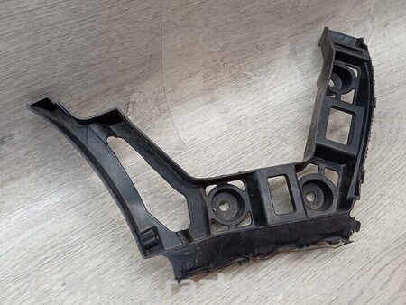 ФОТО Кронштейн кріплення направляюча заднього бампера правий для Volkswagen Golf VI Mk6 (10.2008-03.2016) Киев