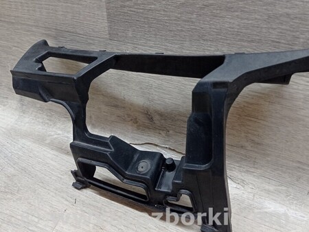 ФОТО Кронштейн кріплення направляюча переднього бампера лівий для Volkswagen Golf VI Mk6 (10.2008-03.2016) Киев