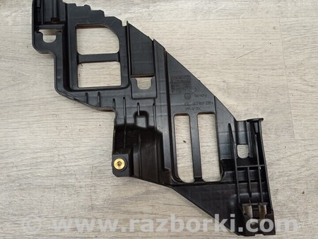 ФОТО Кронштейн кріплення направляюча фари переднього бампера правий для Volkswagen Golf VI Mk6 (10.2008-03.2016) Киев