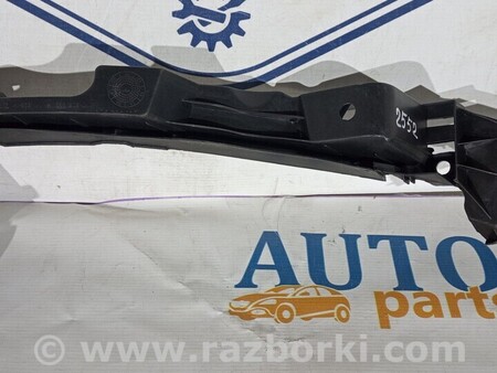 ФОТО Кронштейн переднього бампера правий для Volkswagen Golf VI Mk6 (10.2008-03.2016) Киев