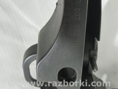 ФОТО Кронштейн переднього бампера правий для Volkswagen Golf VI Mk6 (10.2008-03.2016) Киев