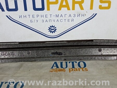 ФОТО Абсорбер бампера переднього для Volkswagen Golf VII Mk7 (08.2012-...) Киев