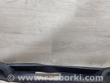 ФОТО Губа бампера заднего для Volkswagen Golf VII Mk7 (08.2012-...) Киев