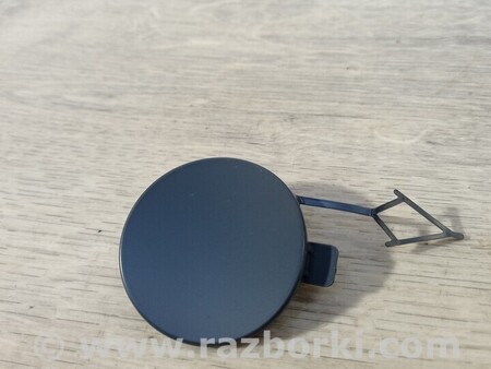 ФОТО Заглушка бампера буксировочного крюка задняя для Volkswagen Golf VII Mk7 (08.2012-...) Киев