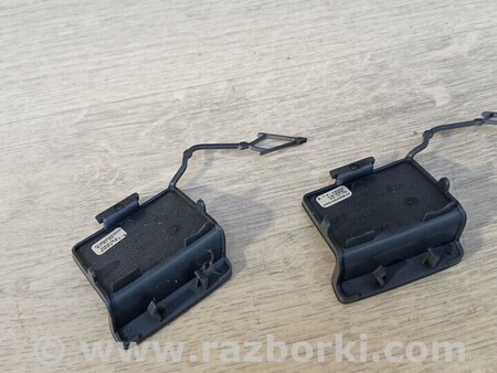 ФОТО Заглушка бампера буксировочного крюка задняя для Volkswagen Golf VII Mk7 (08.2012-...) Киев