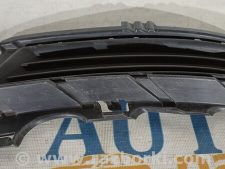 ФОТО Заглушка протитуманних фар переднього бампера для Volkswagen Golf VII Mk7 (08.2012-...) Киев