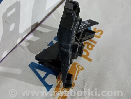 ФОТО Кронштейн бампера заднього лівий для Volkswagen Golf VII Mk7 (08.2012-...) Киев